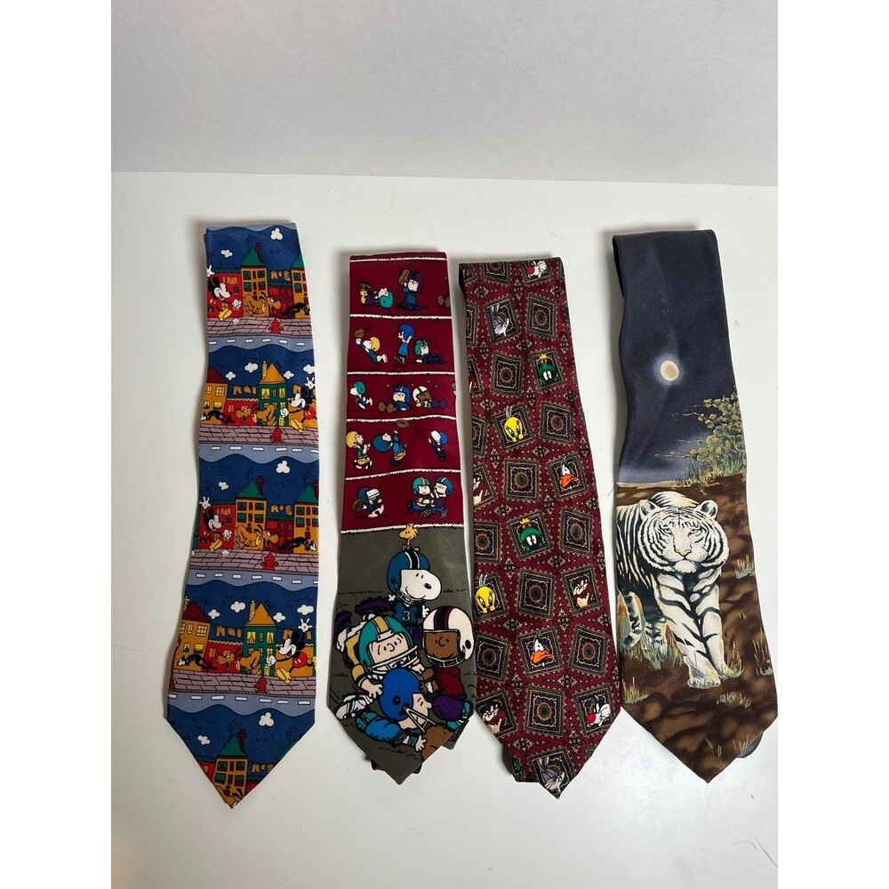 Lot of 4 vintage 90's ties Peanuts football, tiger, Mickey Mouse Looney Tunes